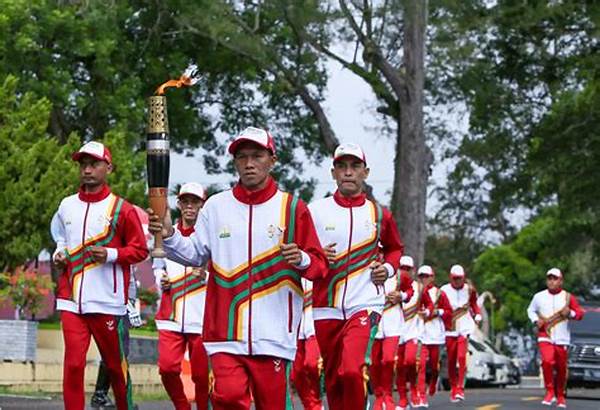kirab-api-pon-xxi-lewati-langsa-semangat-olahraga-menggelora_1c5d3dae8.jpg